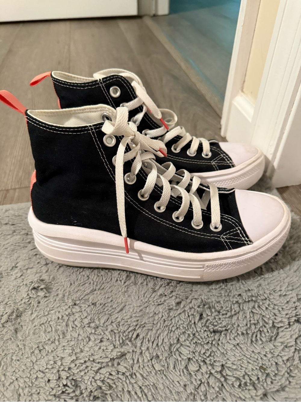 Converse Chuck Taylor All Star Platform Sneakers - Picture 2 of 7